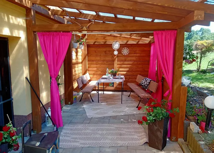 مزرعة للإقامة Pod Roza كاسينافييلكا